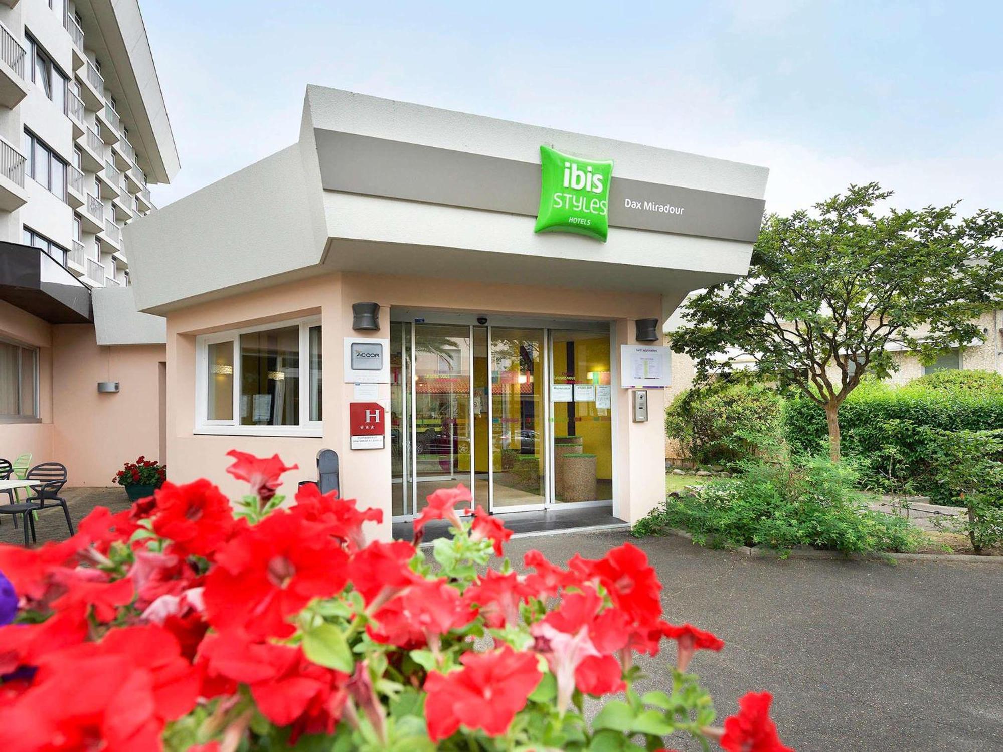 Ibis Styles Dax Centre Hotel Exterior foto